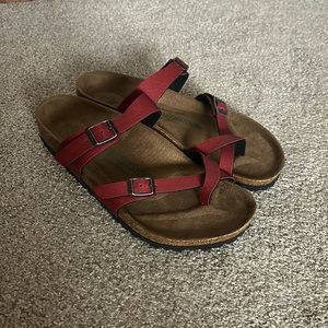 Women’s Birkenstock Sandals Size 39 Red